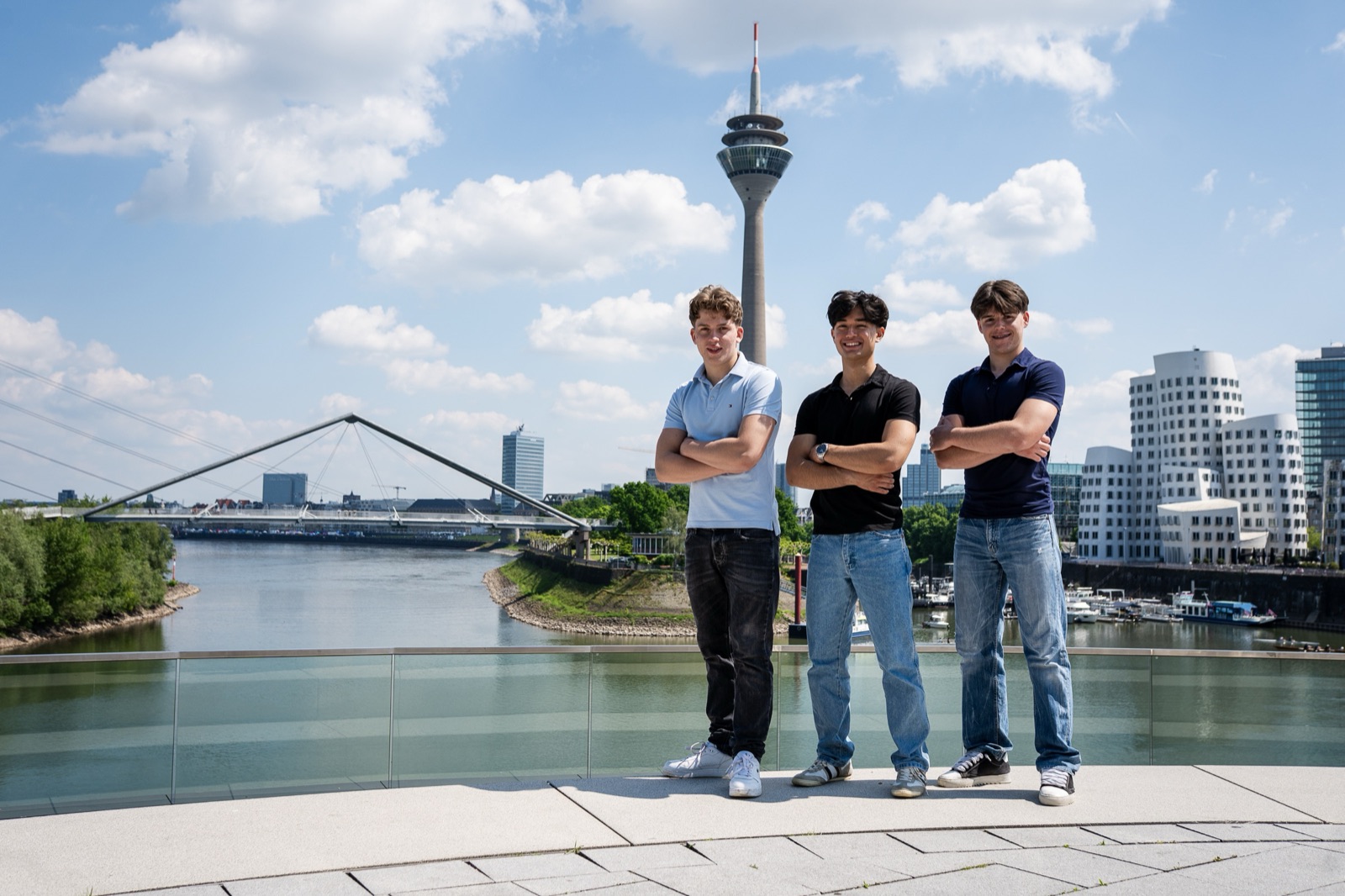 Kenzo, Konstantin und Vincent am Düsseldorfer Medienhafen